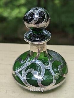 ART NOUVEAU 1900's GREEN ART GLASS 3.25 PERFUME BOTTLE STERLING SILVER OVERLAY