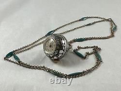 Amerikaner Sterling Silver Guilloche Green Glass Enamel Watch Chain Necklace
