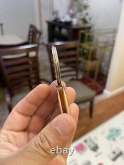 Antique Magnifying Glass Quizzer in Sterling Silver and Mother of Pearl