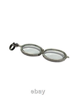 Antique Vintage Sterling Silver Oval Glass Pendant /Chain Locket