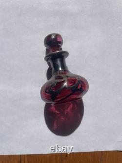 Art Nouveau Cranberry Glass Sterling Silver Overlay Perfume Vanity Bottle 3