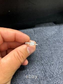 BEAUTIFUL DIAMOND Engagement Cut Glass/Sterling Ring Size 7 SPARKLING