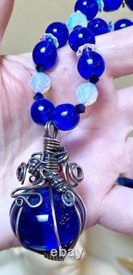 BEAUTIFUL Sterling Silver Cobalt Venetian Art Glass & Opalescent Bead Necklace