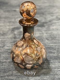 Beautiful Antique Glass/Sterling Silver Overlay Perfume Vanity Bottle w /Stopper