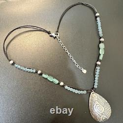 Beautiful Estate Sterling Silver Blue Glass Spiral Teardrop Pendant Necklace 18