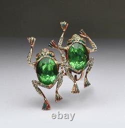 Coro Sterling Silver Emerald Green Faceted Glass Frogs Duette Pin Brooch