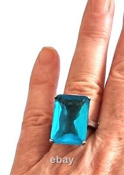 Large VINTAGE Sterling Silver 925 Aquamarine Blue Paste Ring