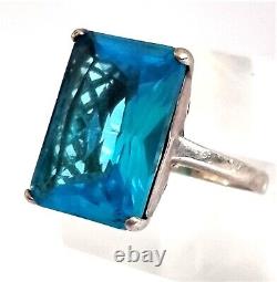 Large VINTAGE Sterling Silver 925 Aquamarine Blue Paste Ring