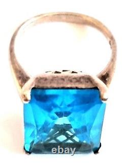 Large VINTAGE Sterling Silver 925 Aquamarine Blue Paste Ring