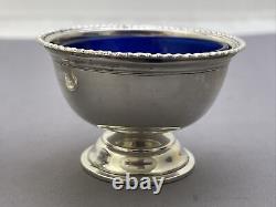 Two Vintage Sterling Silver Small Bowls With Cobalt Blue Glass Inserts 90g Jt99