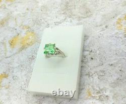 Uranium Glass Square 925 Sterling Silver Ring Size 7