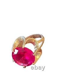 VINTAGE RING Size 6 1/2 LARGE Fuchsia Glass STONE STERLING Silver. Gorgeous