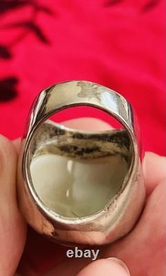 Very Rare Vintage Realistic Glass Eye Cabochon Ring in Sterling Silver