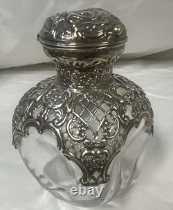 Victorian Sterling Silver (. 925) Overlay Repousse Rococo Glass Perfume Bottle VG