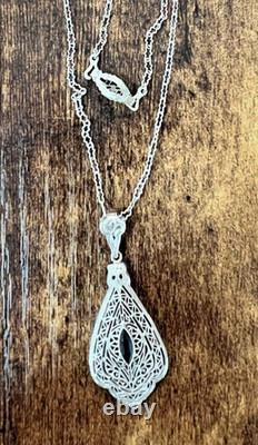 Vintage Art Deco Sterling Silver Sapphire Glass Pendant Necklace 925