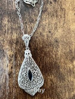 Vintage Art Deco Sterling Silver Sapphire Glass Pendant Necklace 925