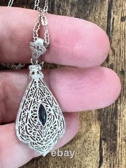 Vintage Art Deco Sterling Silver Sapphire Glass Pendant Necklace 925