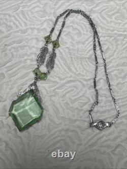 Vintage Art Deco Uranium Green Glass Sterling Silver intricate filigree Necklace
