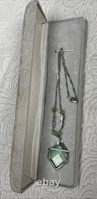 Vintage Art Deco Uranium Green Glass Sterling Silver intricate filigree Necklace