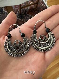 Vintage Mexican Oaxaca Sterling Silver 925 Filigree Black Glass Bird Motif