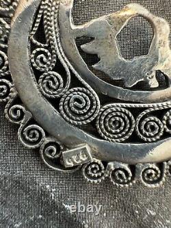 Vintage Mexican Oaxaca Sterling Silver 925 Filigree Black Glass Bird Motif