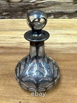 Vintage Sterling Silver Overlay Glass Perfume Bottle T740
