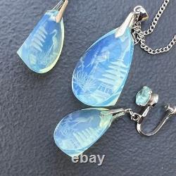 Vintage Sterling Silver Reverse Carved Glass Opalescent Pagoda Intaglio Pendant