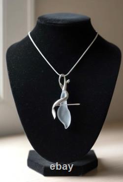 Whitney Kelly 925 Sterling Silver Frost Glass Lily Brooch/Pendant + Chain RARE